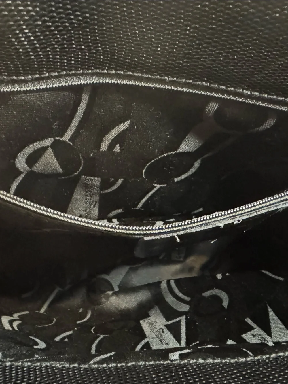 Vintage 1990s Salvatore Ferragamo Black leather Textured Tote with Gold Bow